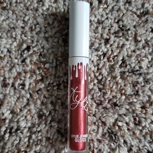 Kylie Jenner Lipgloss Juniper
